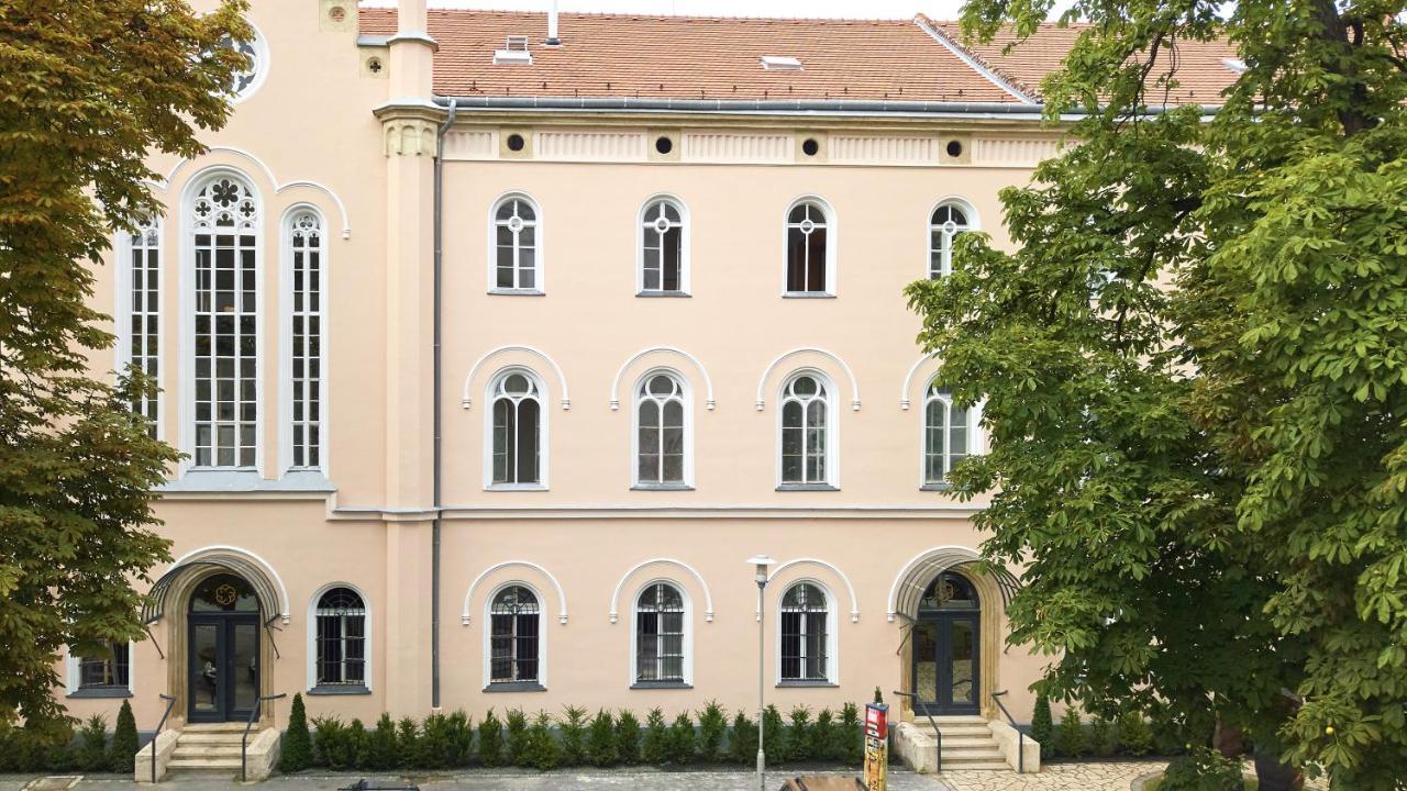 Monastery Boutique Hotel Budapest Bagian luar foto